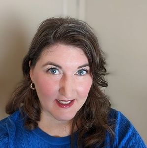 Meet your Posher, Janelle